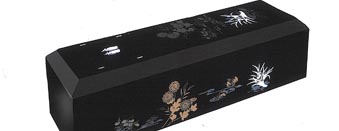 漆塗り棺（黒）イメージ